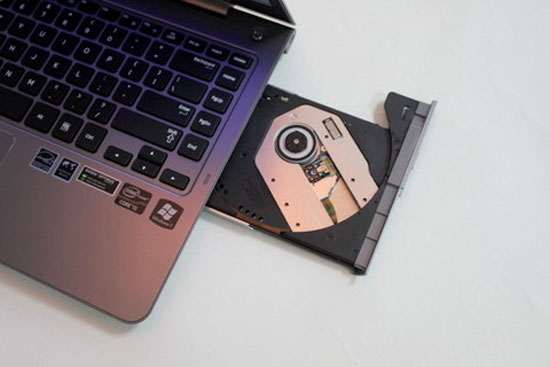 The first Ivy Bridge Ultrabook of Samsung in Vietnam Picture 9