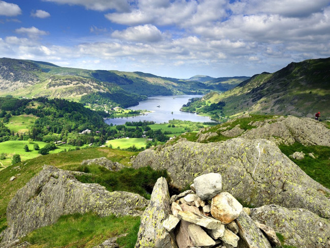 The Lake District has been recognized by Unesco as a world natural wonder Picture 4