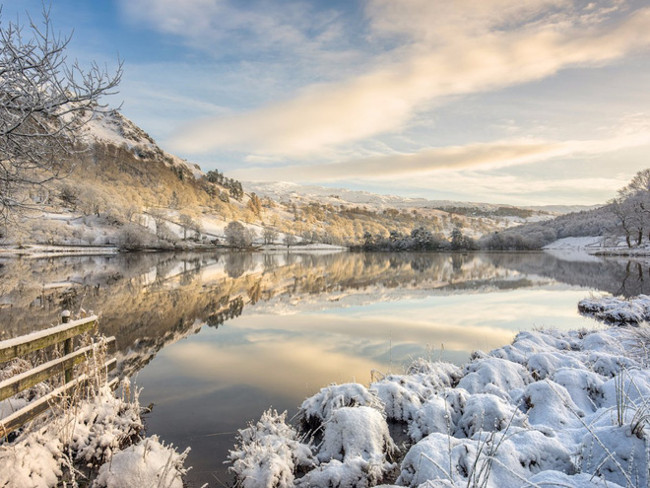 The Lake District has been recognized by Unesco as a world natural wonder Picture 7
