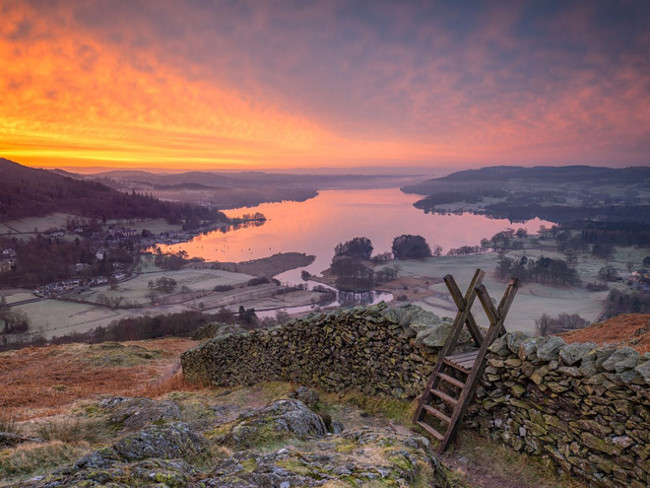 The Lake District has been recognized by Unesco as a world natural wonder Picture 9