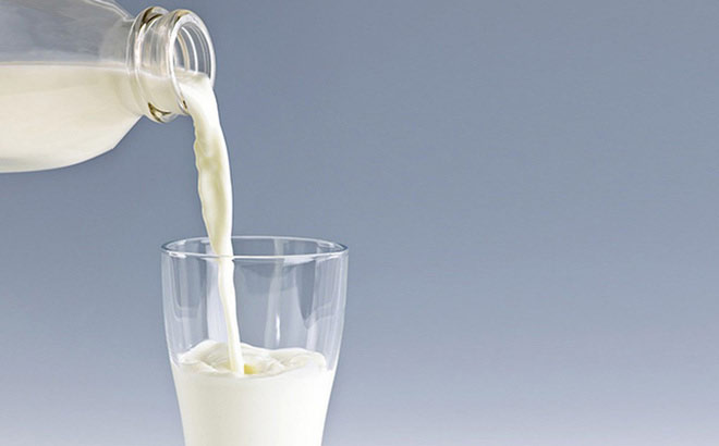 The mistake when drinking milk turns it into a poison in the body Picture 2