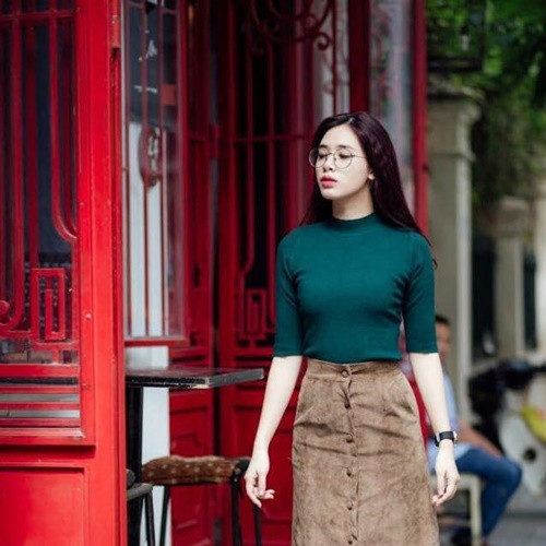 The model of girls dresses should be present on 8/3 Picture 11