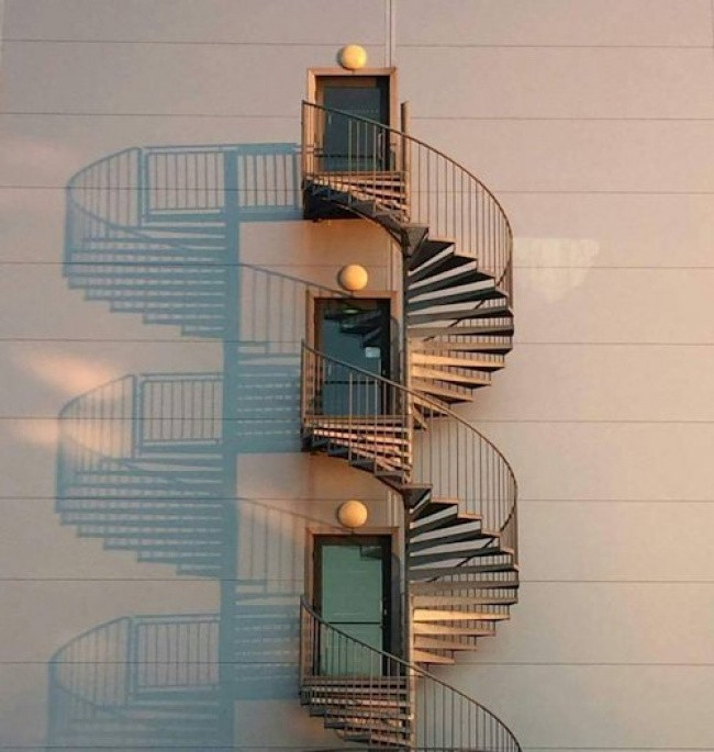 The moments coincidentally came unexpectedly in life Picture 37