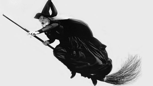 The most bizarre Christmas customs in the world that many people do not know Picture 10