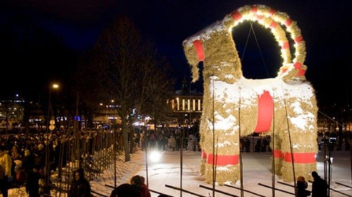 The most bizarre Christmas customs in the world that many people do not know Picture 7