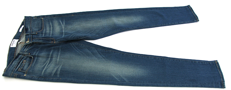 The most famous way of folding clothes in the world Picture 5