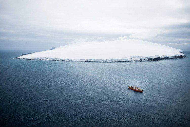 The most remote and least-populated places on Earth Picture 8