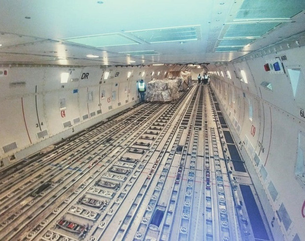 The most unique images on the plane that passengers have ever taken: Bet you have not seen more than half! Picture 5