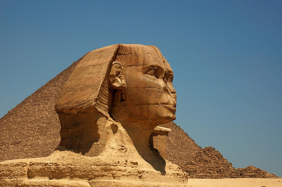 The mysteries and interesting facts about the oldest Egyptian Sphinx Picture 8