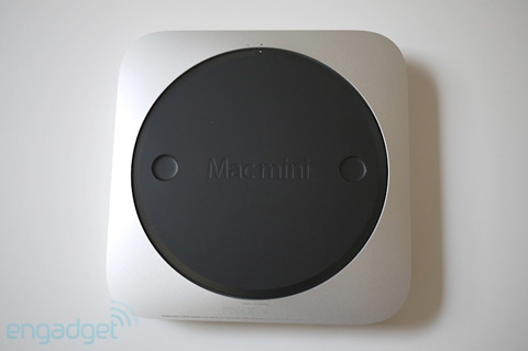 The new 'Apple Mac mini' box Picture 8