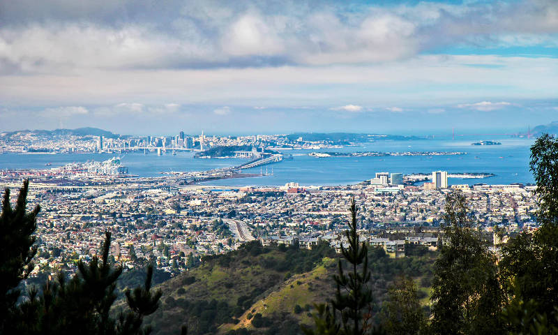 The precious travel experience for those who first arrive in Oakland, California Picture 1