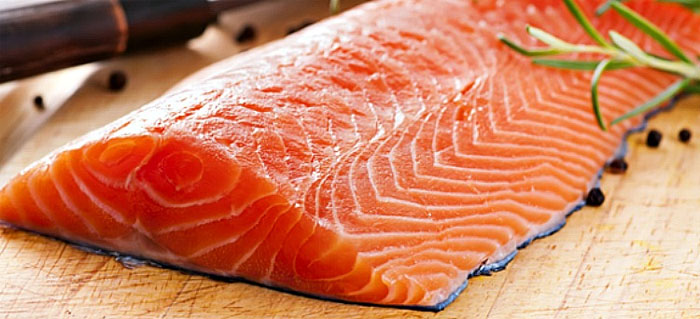 The pregnant woman is anemic and should eat well for her mother and baby Picture 9