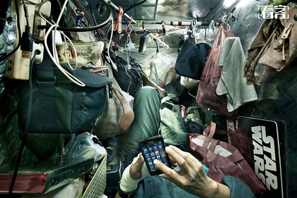 The rare set of ultra-small apartments is likened to 'coffins' in Hong Kong Picture 7