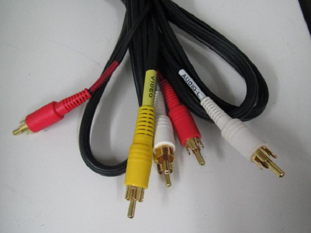 The reason why TV images in supermarkets are often better than at home Picture 3