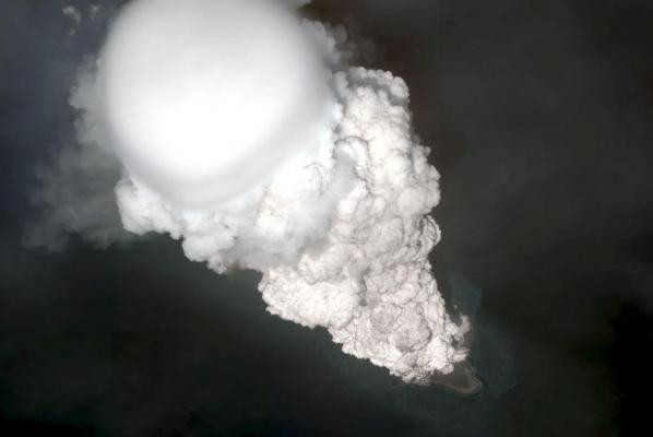 The researchers first obtained the volcano's 'thunder' Picture 1