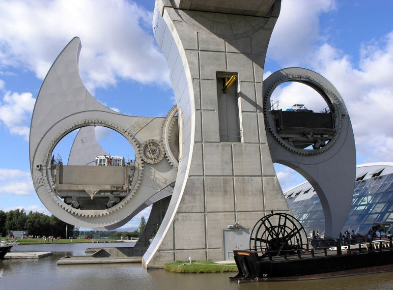 The rotary 'elevator' has 1-0-2 in the world for ships Picture 2