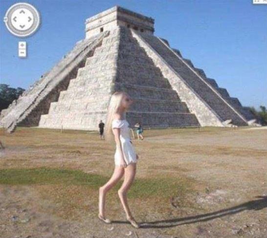 The series of funny photos that Google Maps has recorded across the world streets Picture 19