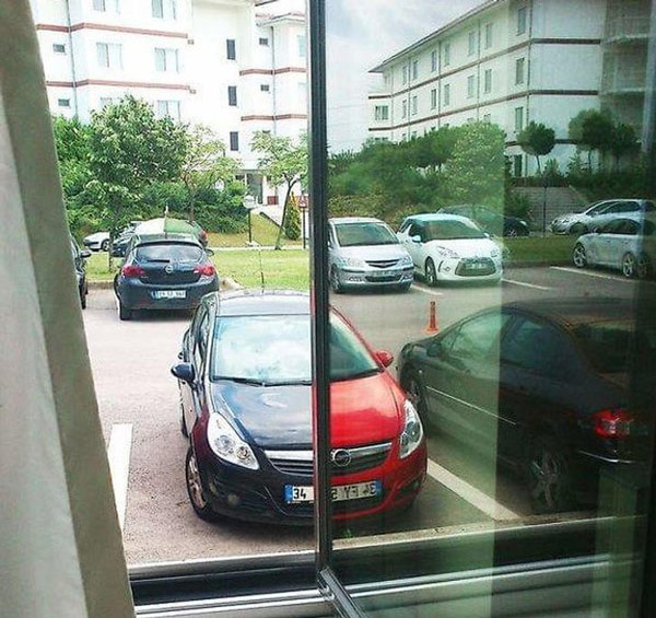 The series of images is confusing and makes anyone look at you confused Picture 11