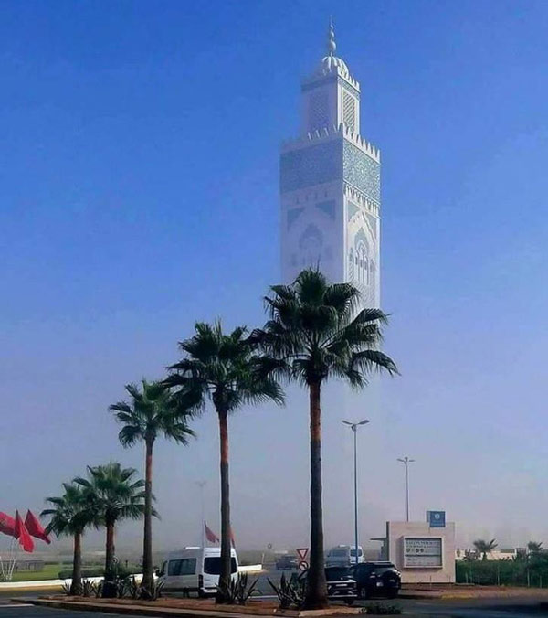 The series of images is confusing and makes anyone look at you confused Picture 13