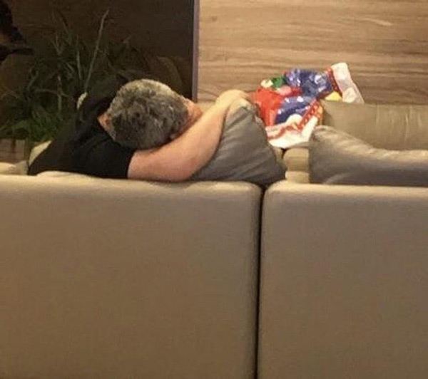 The series of images is confusing and makes anyone look at you confused Picture 5