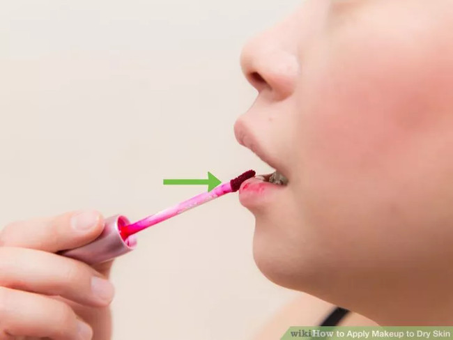 The standard 'no need to adjust' makeup steps for dry skin Picture 13