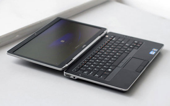 The ultra-durable Dell Latitude E6430s weighs only 1.7 kg Picture 12