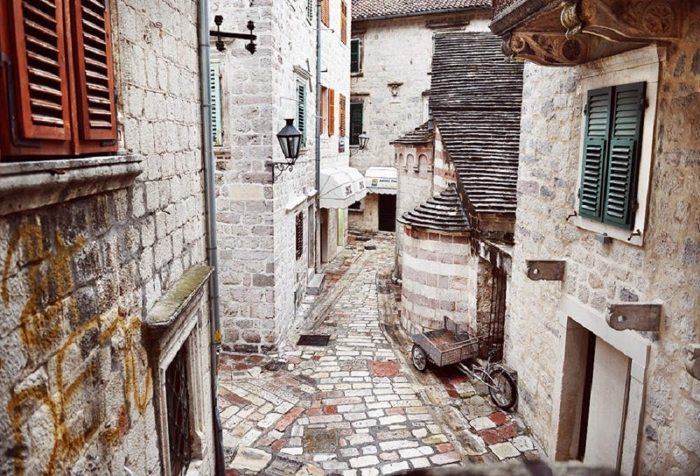 The whole Earth seems to shrink in this beautiful country Picture 5