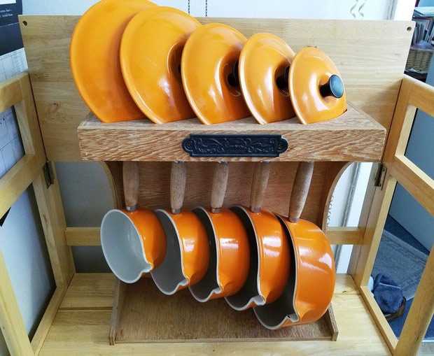 The whole sky of memories rushed back to look at the old, hundred-year-old items in the house Picture 10