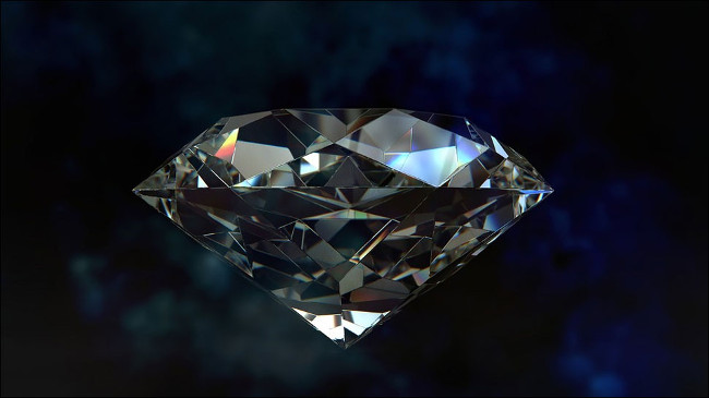 The world's fifth largest diamond worth $ 40 million was discovered Picture 1