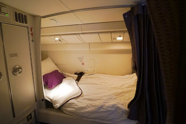 These are secret areas on the plane that visitors are not allowed to sneak to Picture 7
