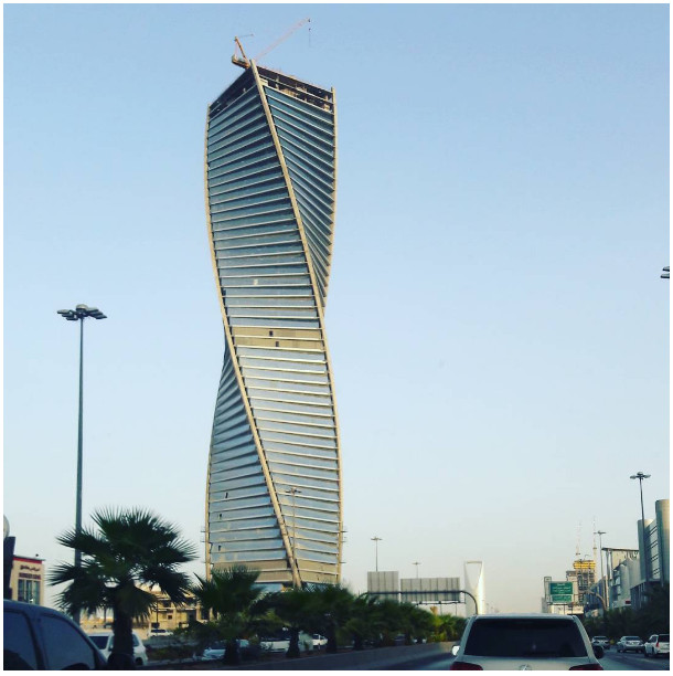 These are the 13 weirdest skyscrapers in the world Picture 10