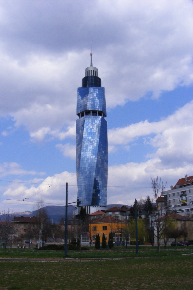 These are the 13 weirdest skyscrapers in the world Picture 9
