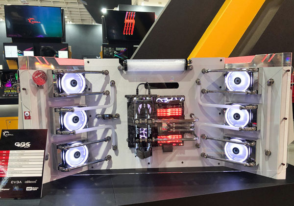 These are the most unique and heterogeneous PC case cases at Computex 2019, a case made by Vietnamese modder also contributed Picture 29