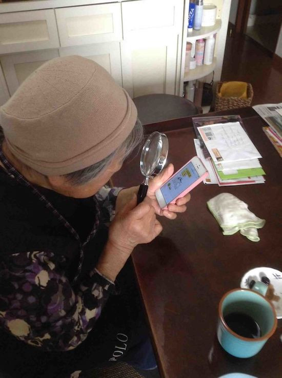 This is how your grandparents get used to technology items Picture 5