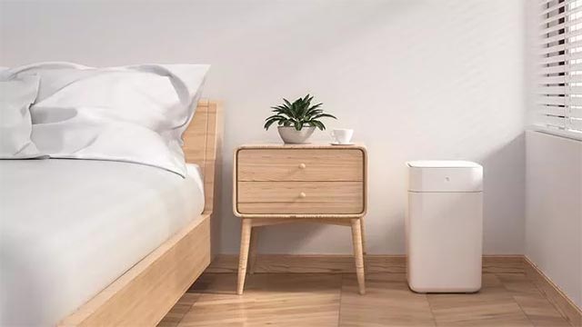 This is one of the smartest trash bins in the world Picture 2