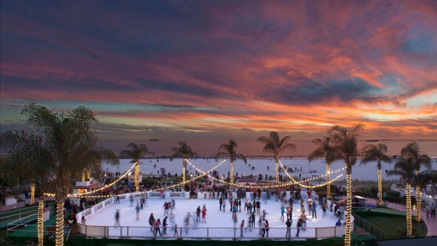 This is only 8 hotels with the world's most impressive on-site ice rink Picture 4