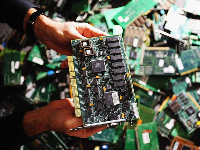 This is the amount of money you can earn when doing one of the 9 hottest jobs in software technology Picture 8