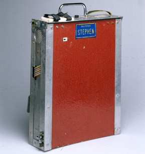 This is the technology that helped Stephen Hawking talk to the world when he lost his ability to speak from 1985 Picture 3