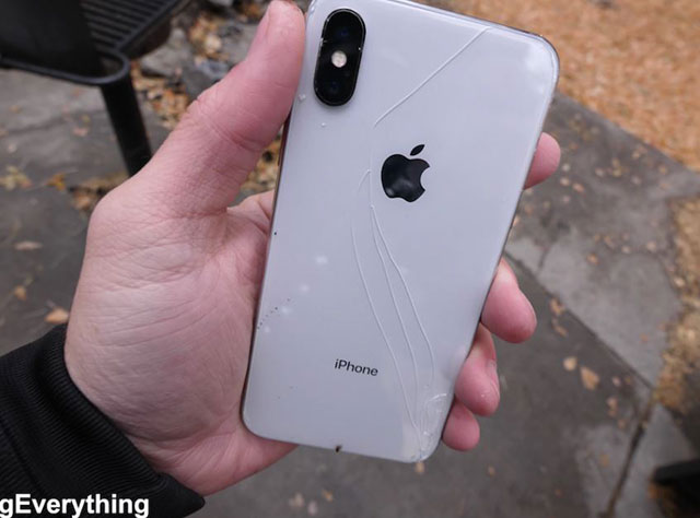 This is why you should buy Pixel 2 instead of iPhone X Picture 2