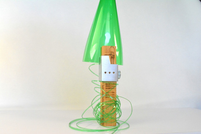 Tools that turn plastic bottles into ropes Picture 1
