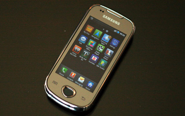 Top 10 cheap Android phones in Vietnam Picture 9