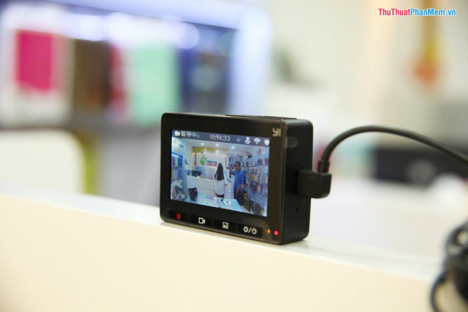 Top 5 Best dashcams for cars today Picture 3