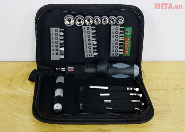 Top 5 best kits for professional car mechanics Picture 2