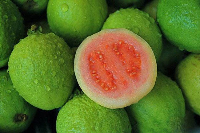 Top foods rich in vitamin C than oranges Picture 2