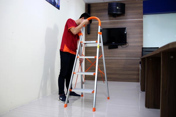 Top ladder aluminum armrest chair for quality family, cheap price Picture 6