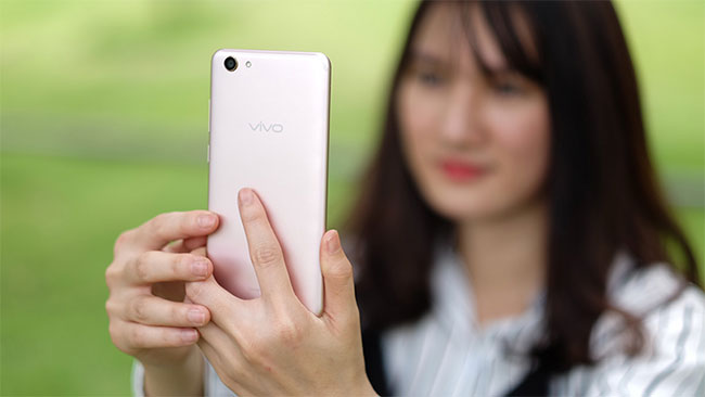 Top most worthwhile phones for students Picture 4