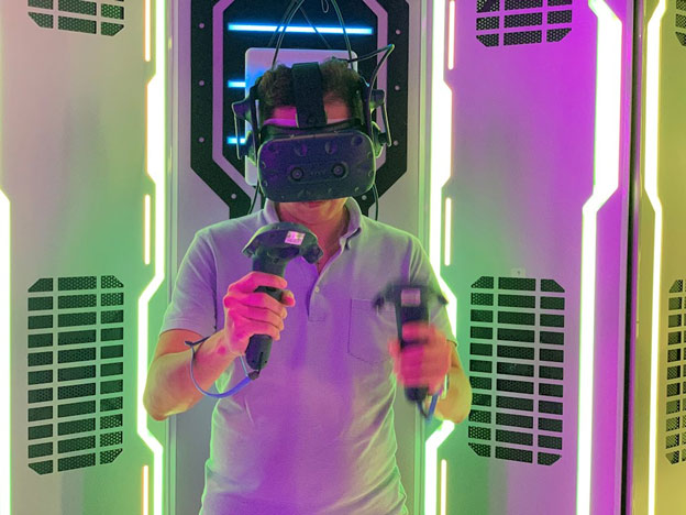 Top of Vietnam - Vietnam's first large-scale virtual reality game launched, invited to experience Picture 2