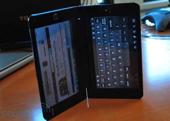 Toshiba is nostalgic for dual-screen 7-inch laptops Picture 24