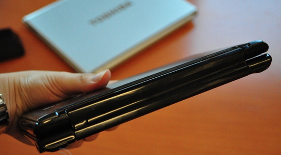 Toshiba is nostalgic for dual-screen 7-inch laptops Picture 7