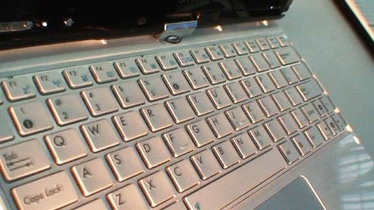 Touch Eee PC Touch Netbook Picture 7